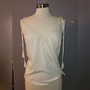 Lace and embroidered white tank top